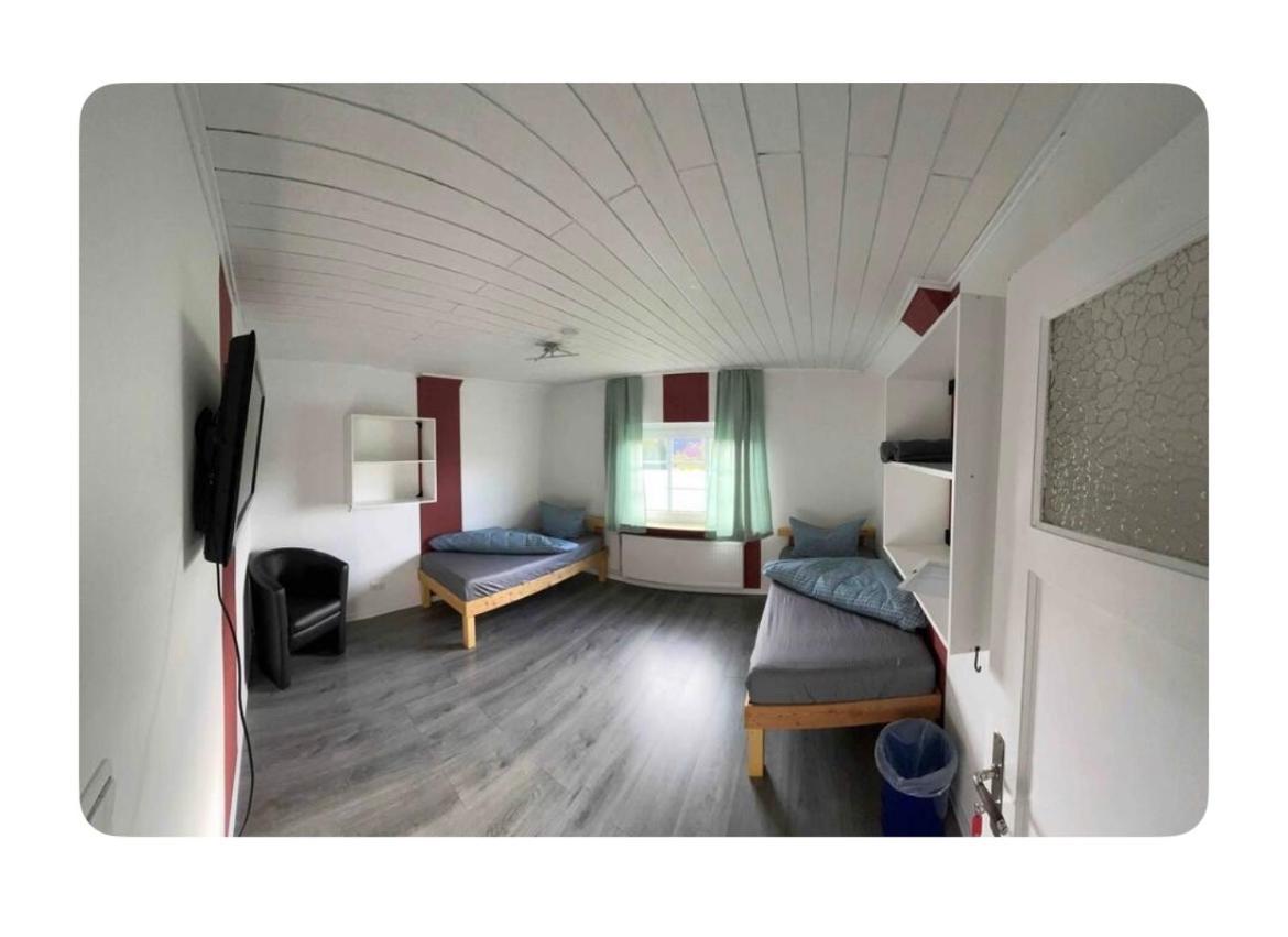 Zimmer 2 Bullendorf ภายนอก รูปภาพ